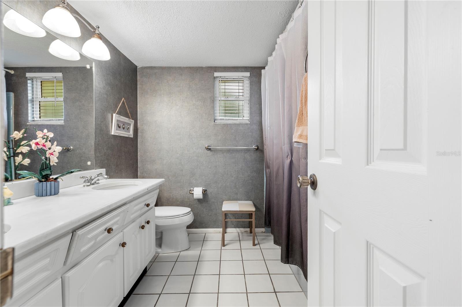2215 BUENA VISTA DR, CLEARWATER, FL, 33764