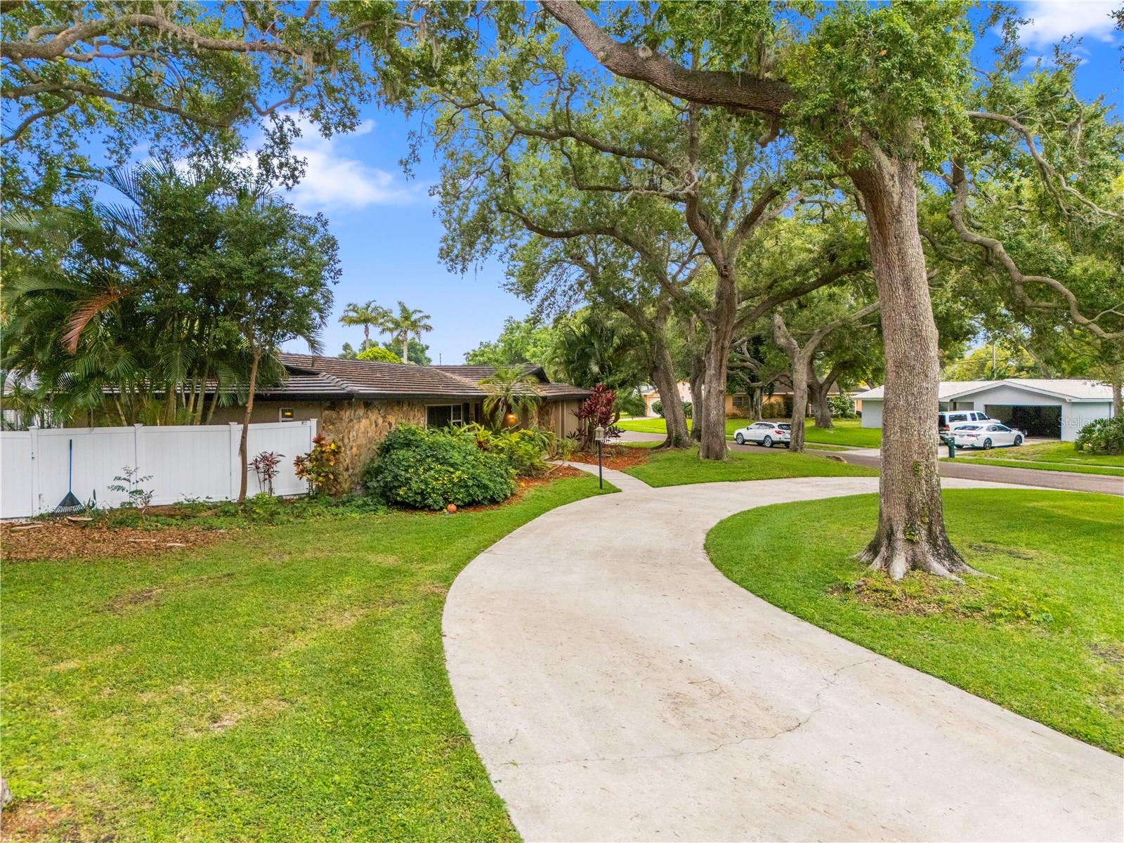 2215 BUENA VISTA DR, CLEARWATER, FL, 33764