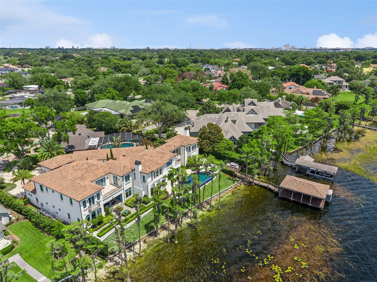 9236 BAY POINT DR, ORLANDO, FL, 32819