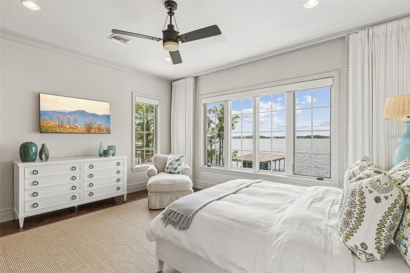 9236 BAY POINT DR, ORLANDO, FL, 32819
