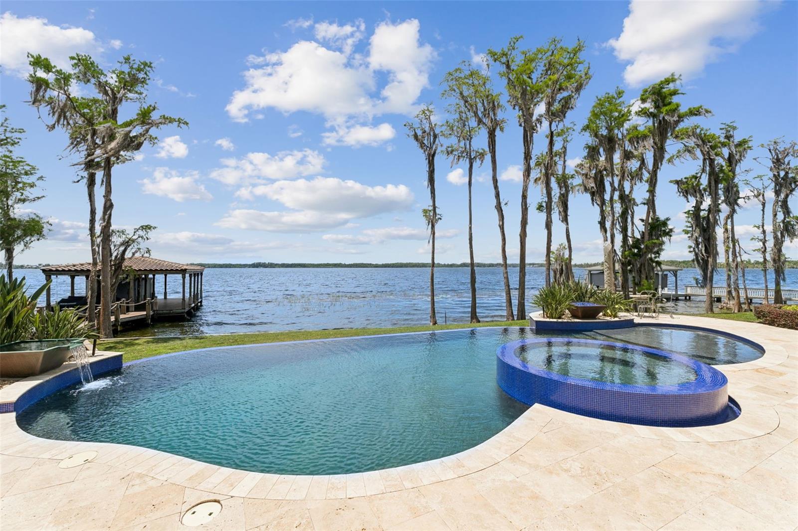 9236 BAY POINT DR, ORLANDO, FL, 32819