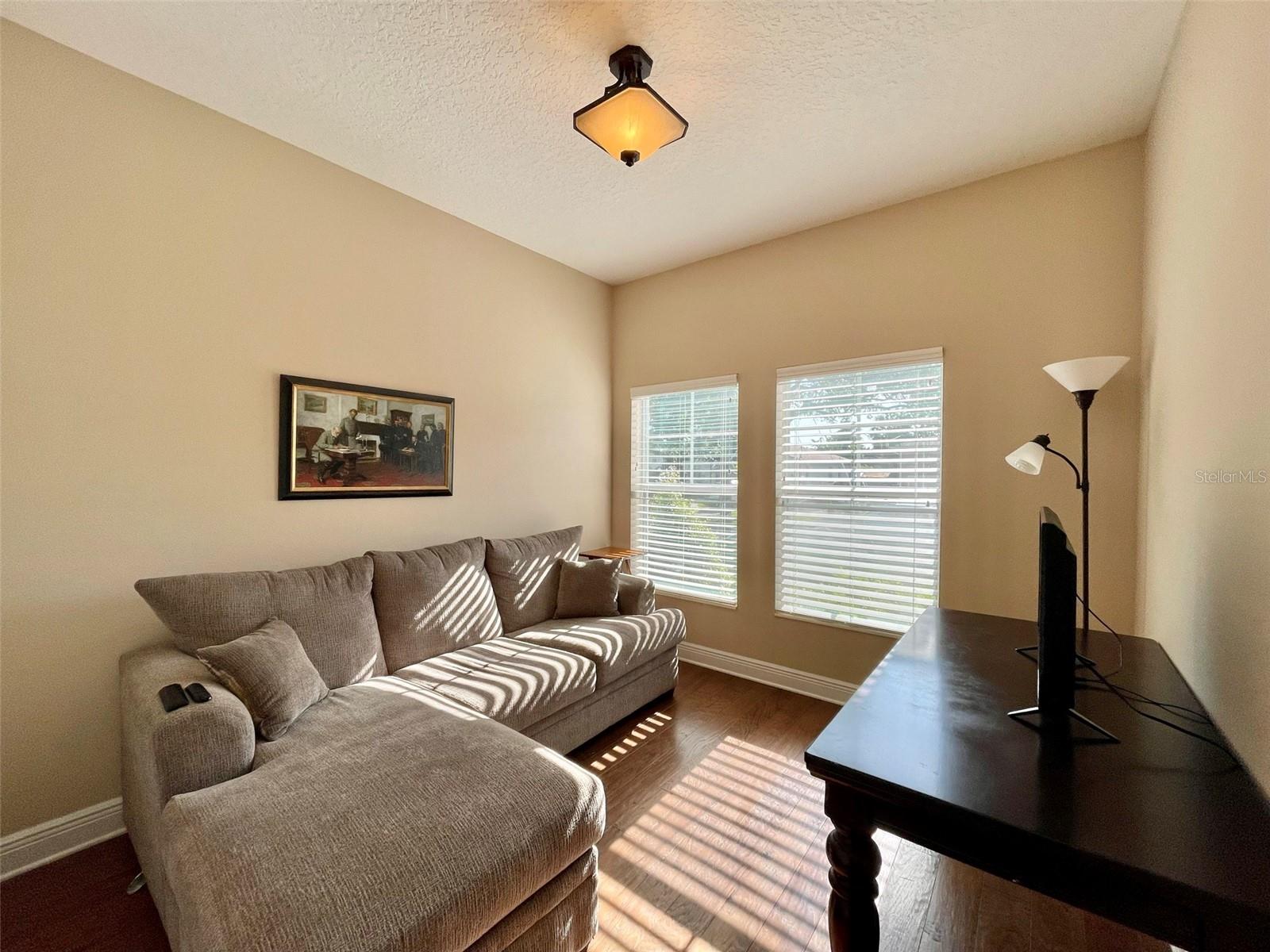 7215 S SHAMROCK RD, TAMPA, FL, 33616