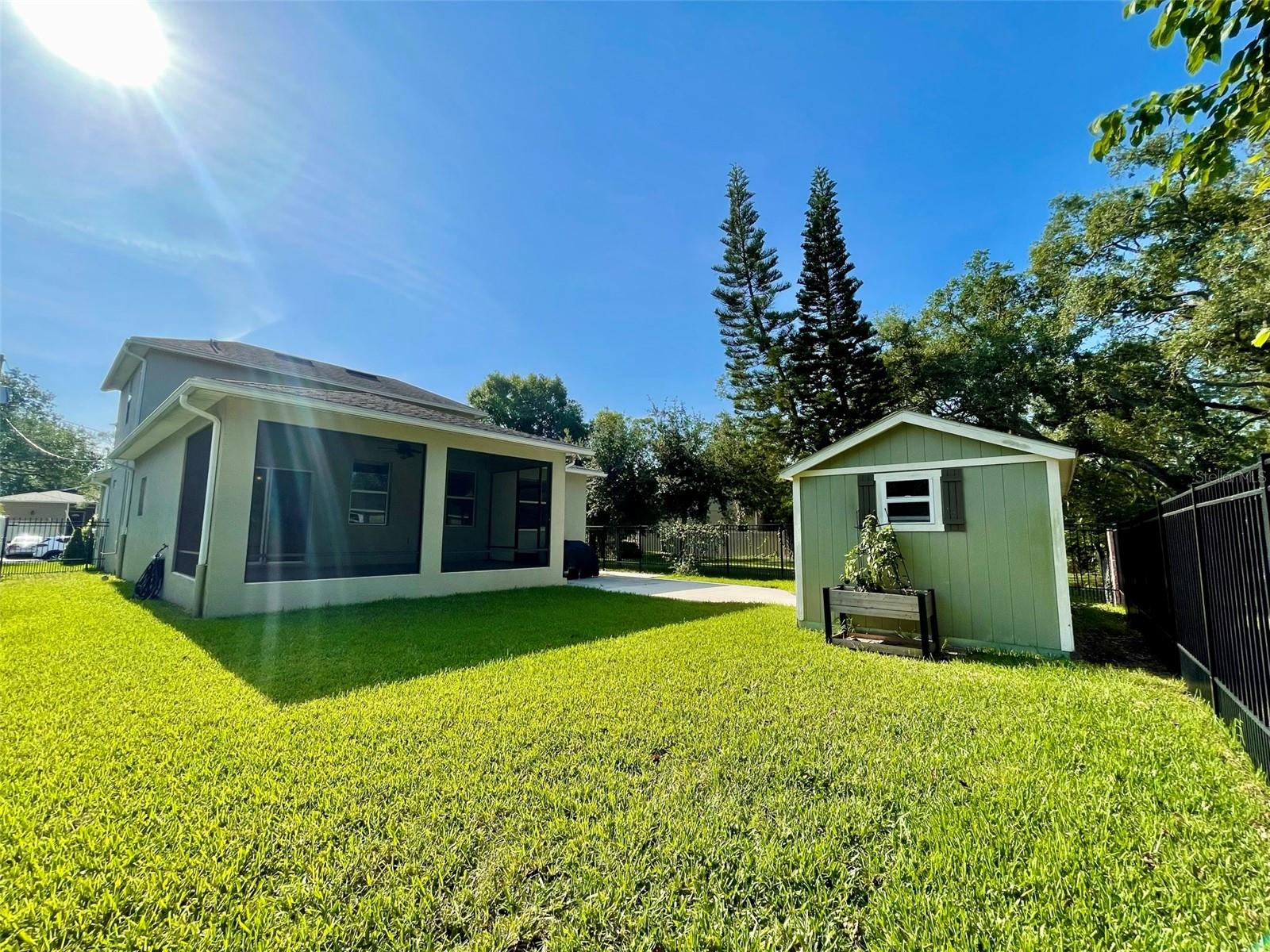 7215 S SHAMROCK RD, TAMPA, FL, 33616