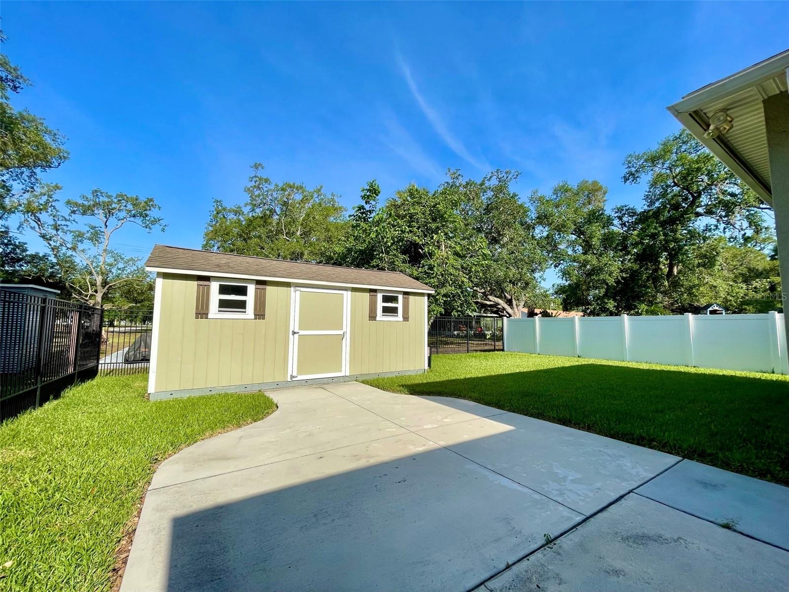 7215 S SHAMROCK RD, TAMPA, FL, 33616