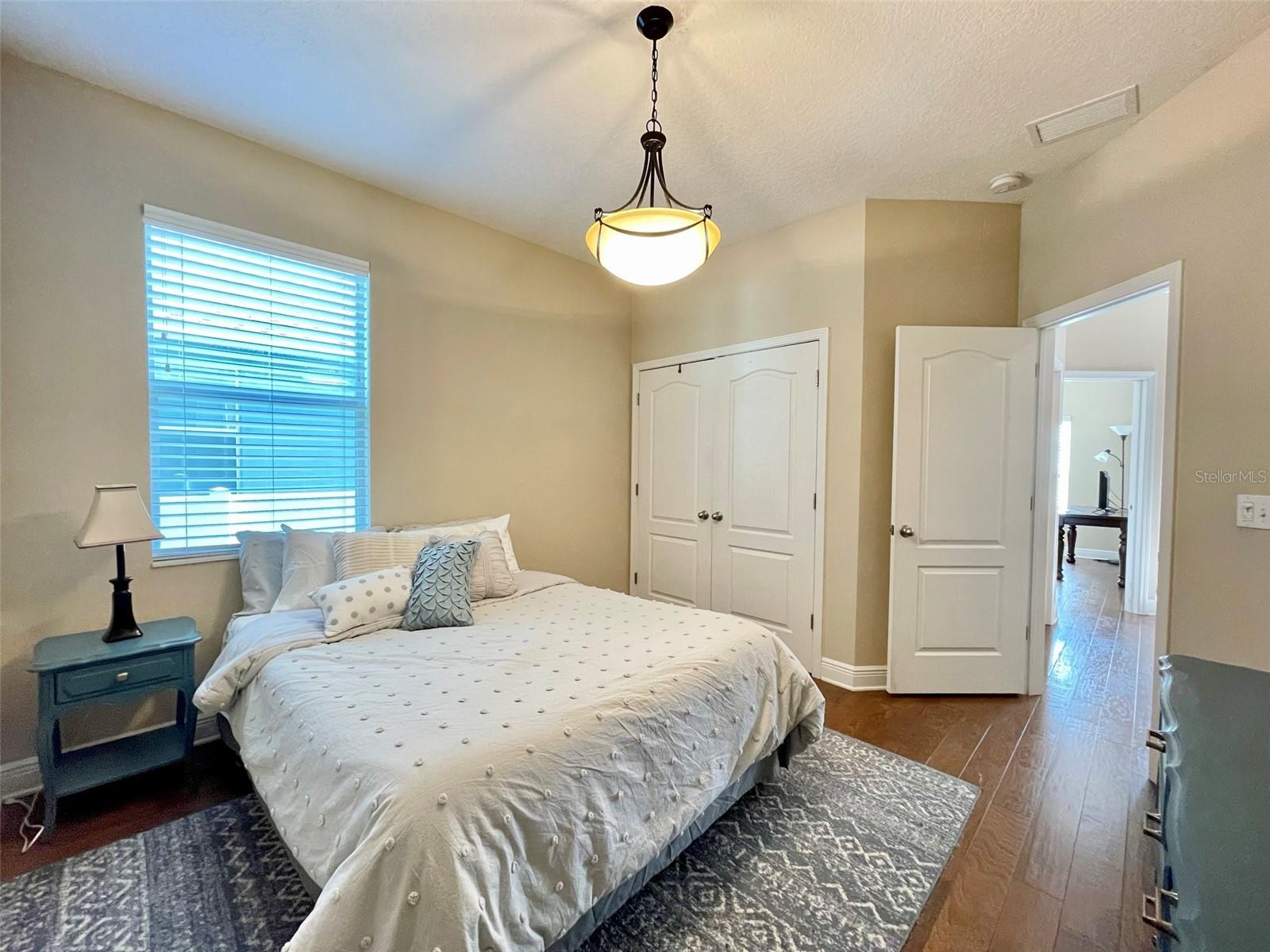 7215 S SHAMROCK RD, TAMPA, FL, 33616