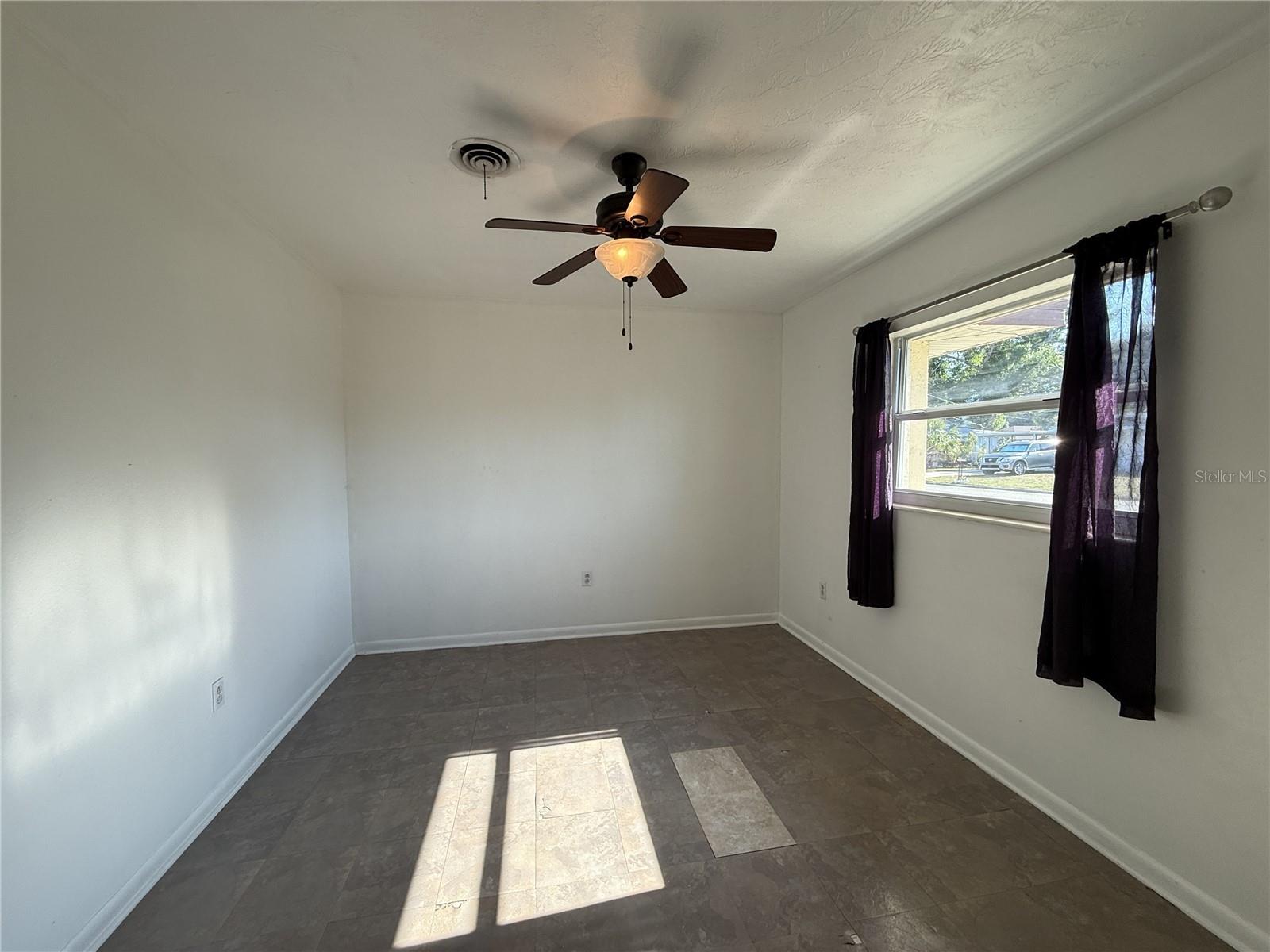 915 14TH ST E, BRADENTON, FL, 34208