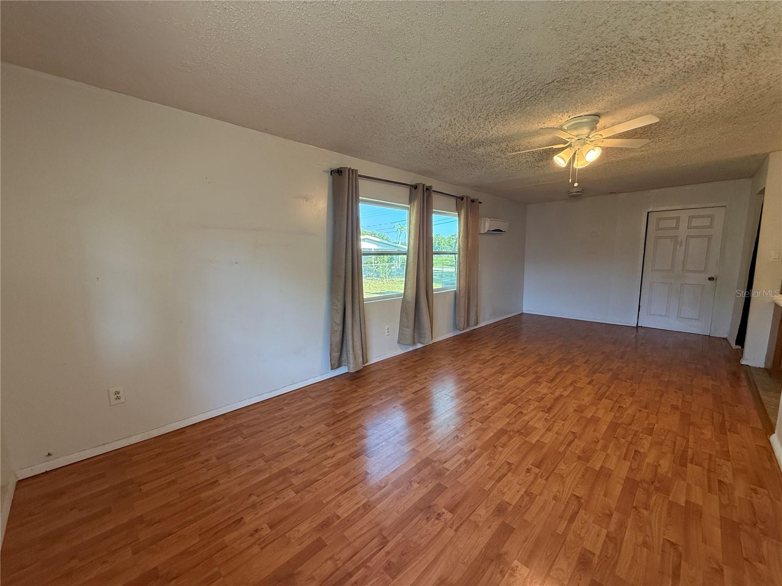915 14TH ST E, BRADENTON, FL, 34208