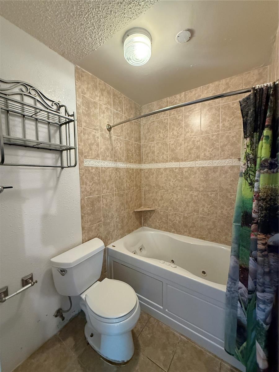 915 14TH ST E, BRADENTON, FL, 34208