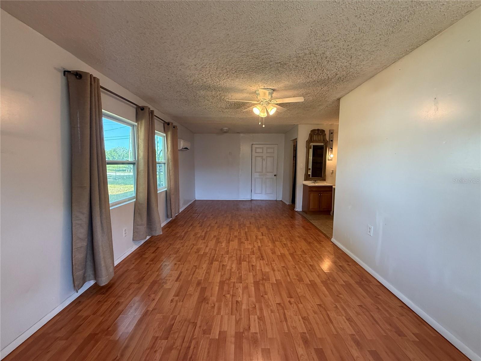 915 14TH ST E, BRADENTON, FL, 34208