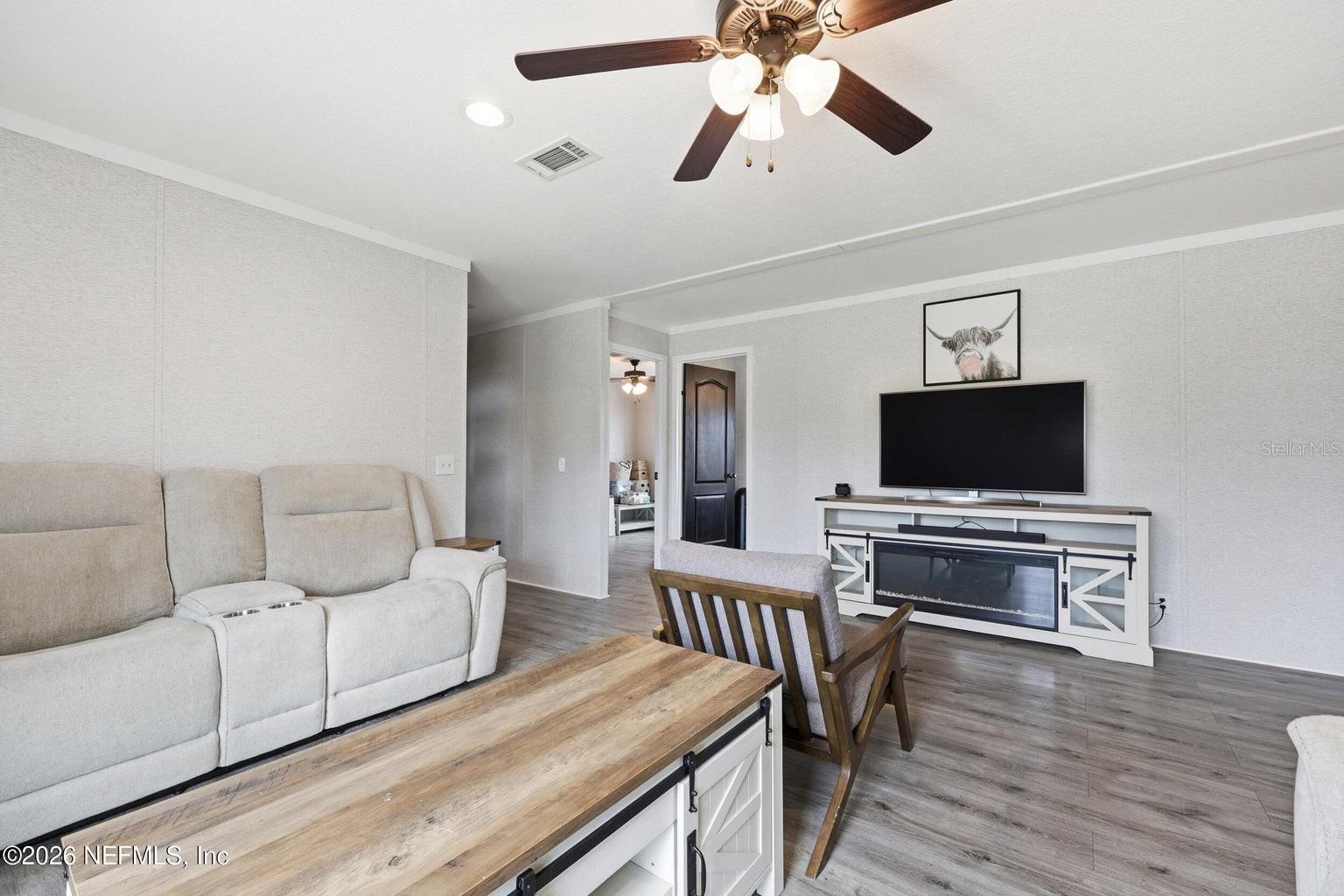 2626 WILL ELLEDGE RD, GLEN ST MARY, FL, 32040