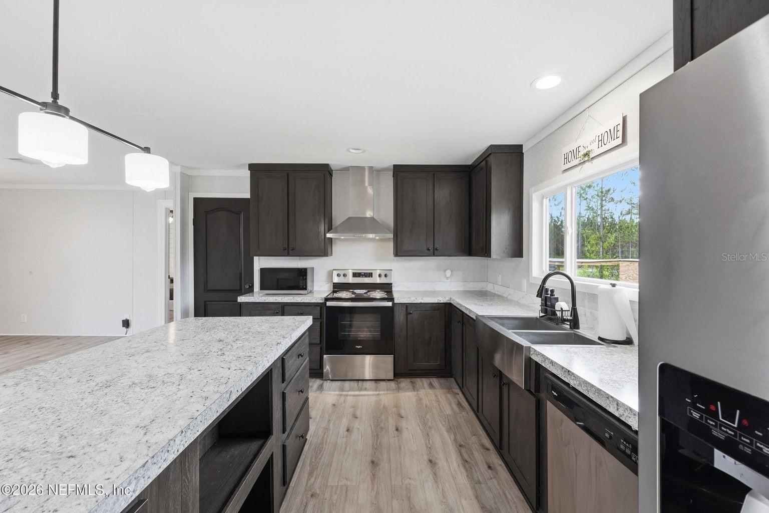 2626 WILL ELLEDGE RD, GLEN ST MARY, FL, 32040