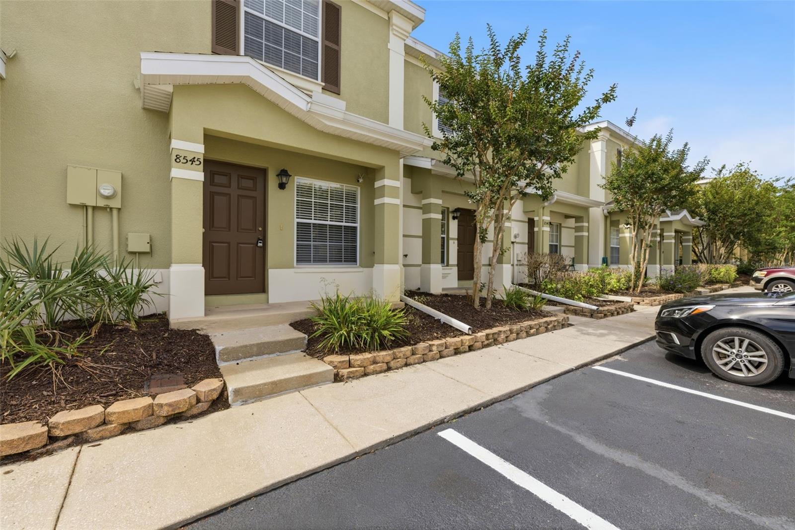 8545 TRAIL WIND DR, TAMPA, FL, 33647