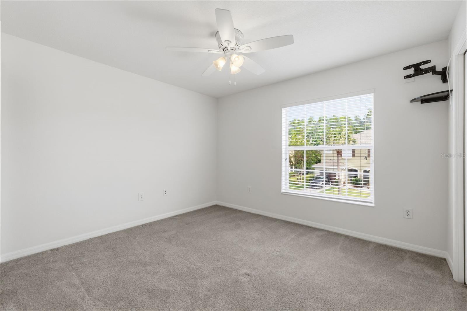 8545 TRAIL WIND DR, TAMPA, FL, 33647