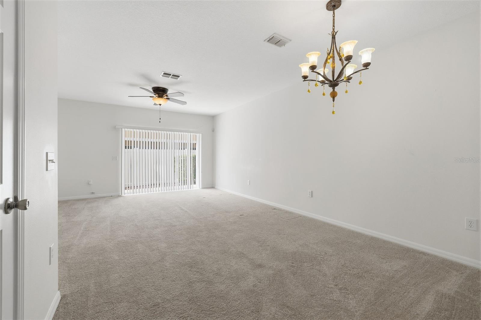8545 TRAIL WIND DR, TAMPA, FL, 33647