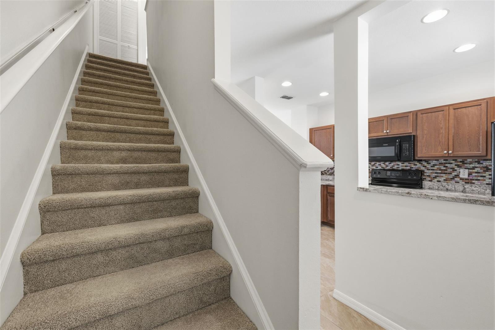 8545 TRAIL WIND DR, TAMPA, FL, 33647