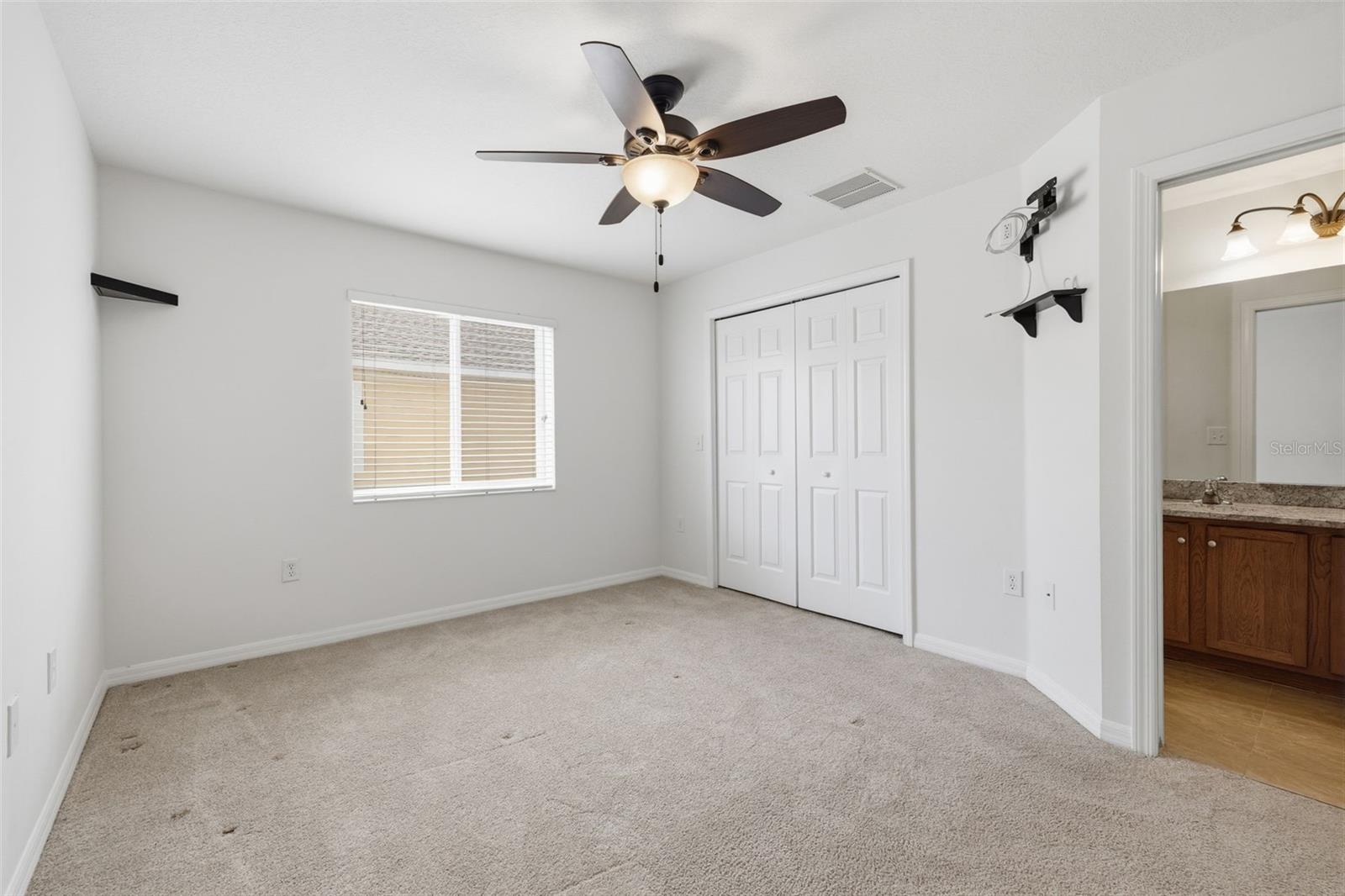 8545 TRAIL WIND DR, TAMPA, FL, 33647
