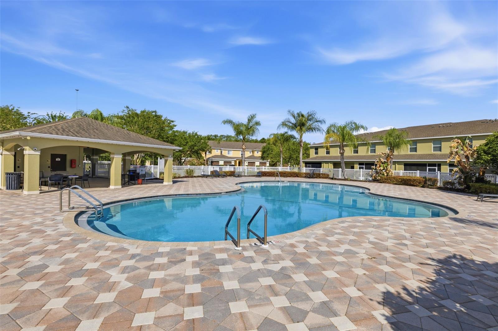 8545 TRAIL WIND DR, TAMPA, FL, 33647