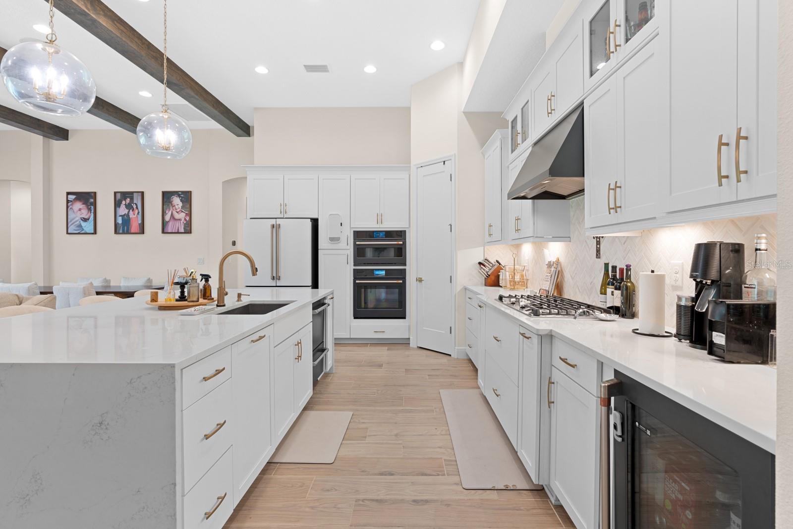 14544 SWISS BRIDGE DR, LITHIA, FL, 33547