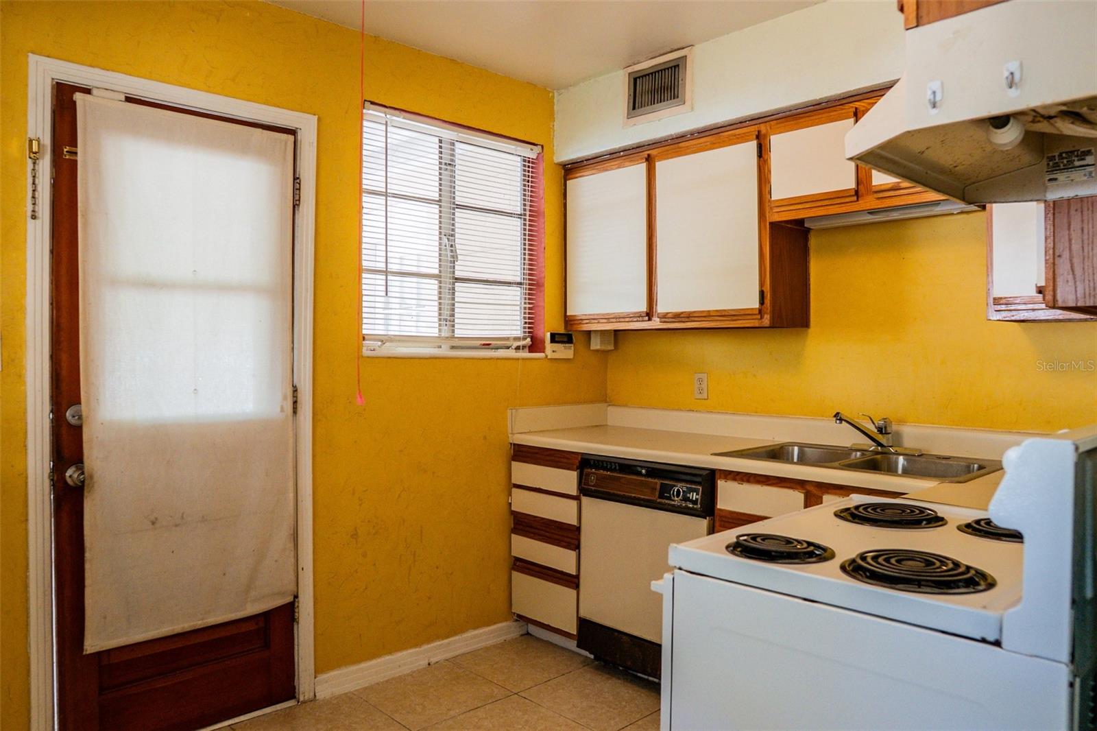 721 SEMINOLE AVE, ORLANDO, FL, 32804
