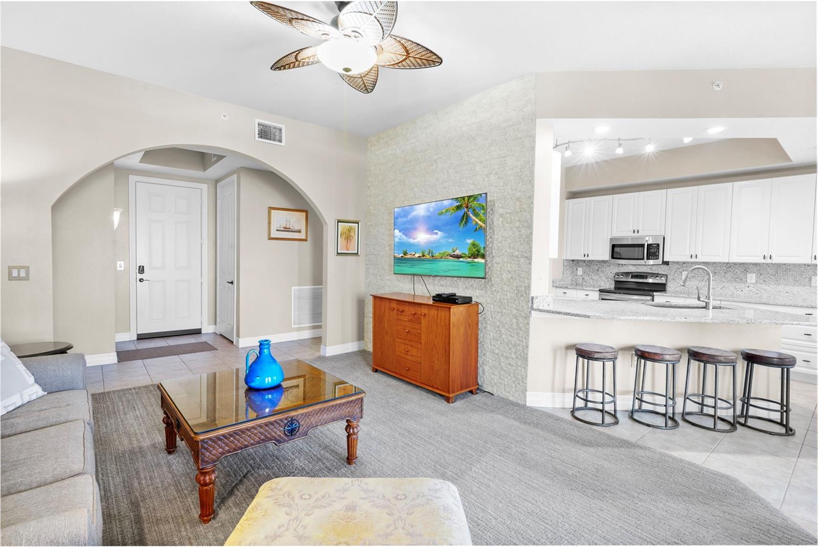 98 VIVANTE BLVD #410, PUNTA GORDA, FL, 33950