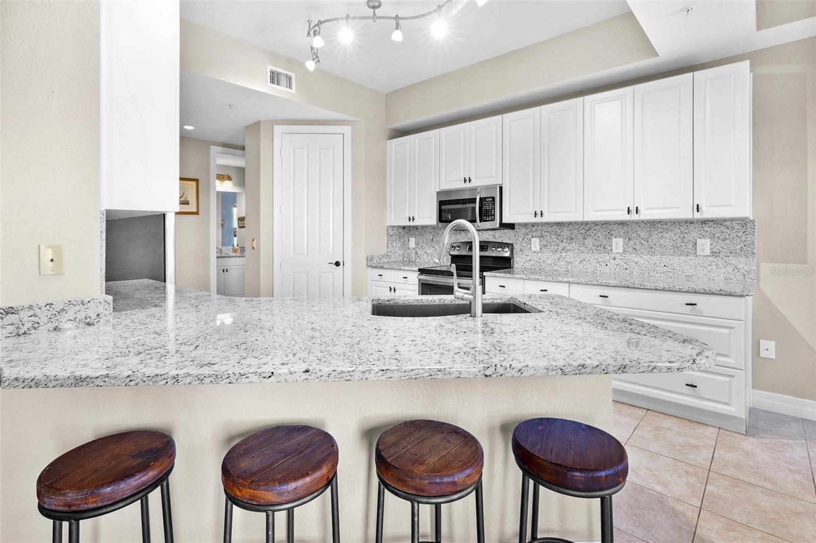 98 VIVANTE BLVD #410, PUNTA GORDA, FL, 33950