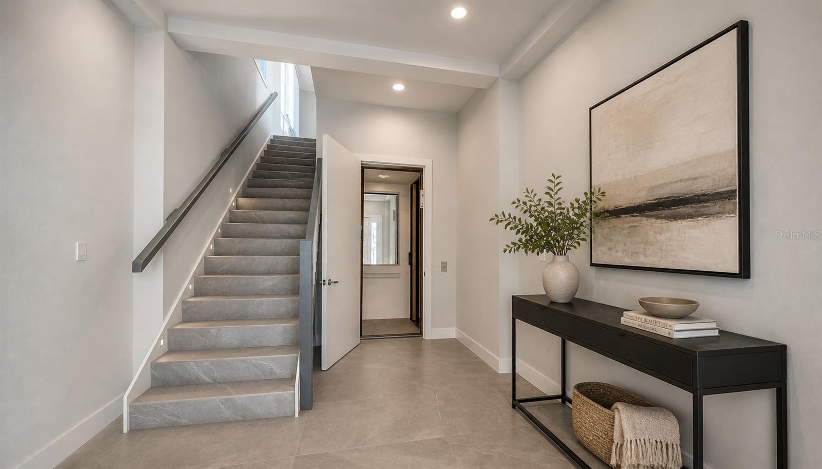 9200 BLIND PASS RD, SARASOTA, FL, 34242
