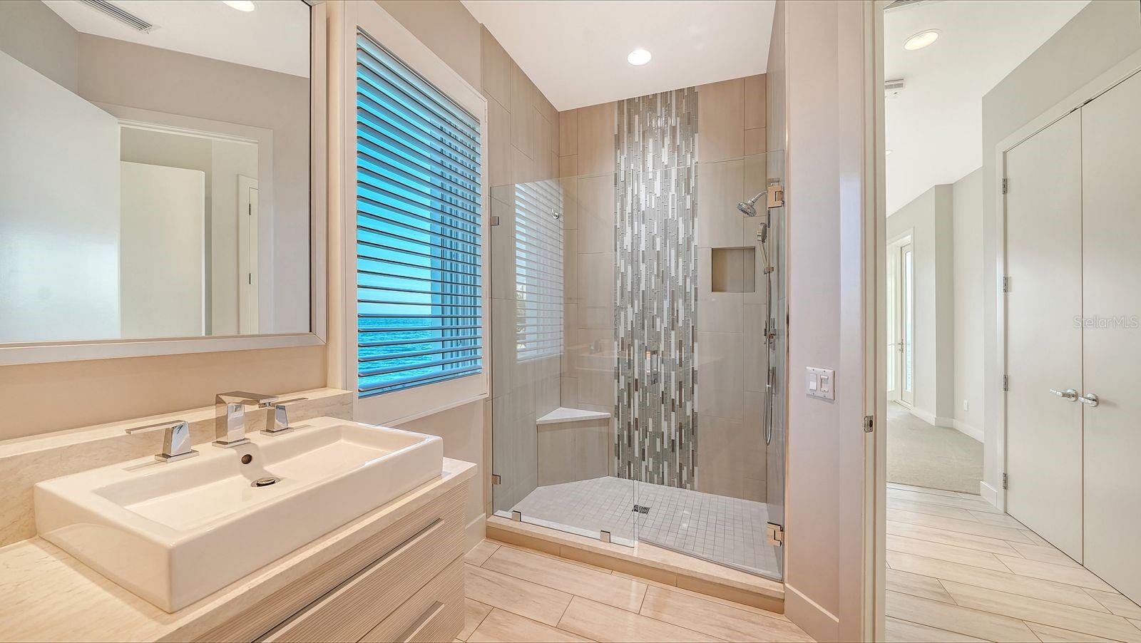 9200 BLIND PASS RD, SARASOTA, FL, 34242
