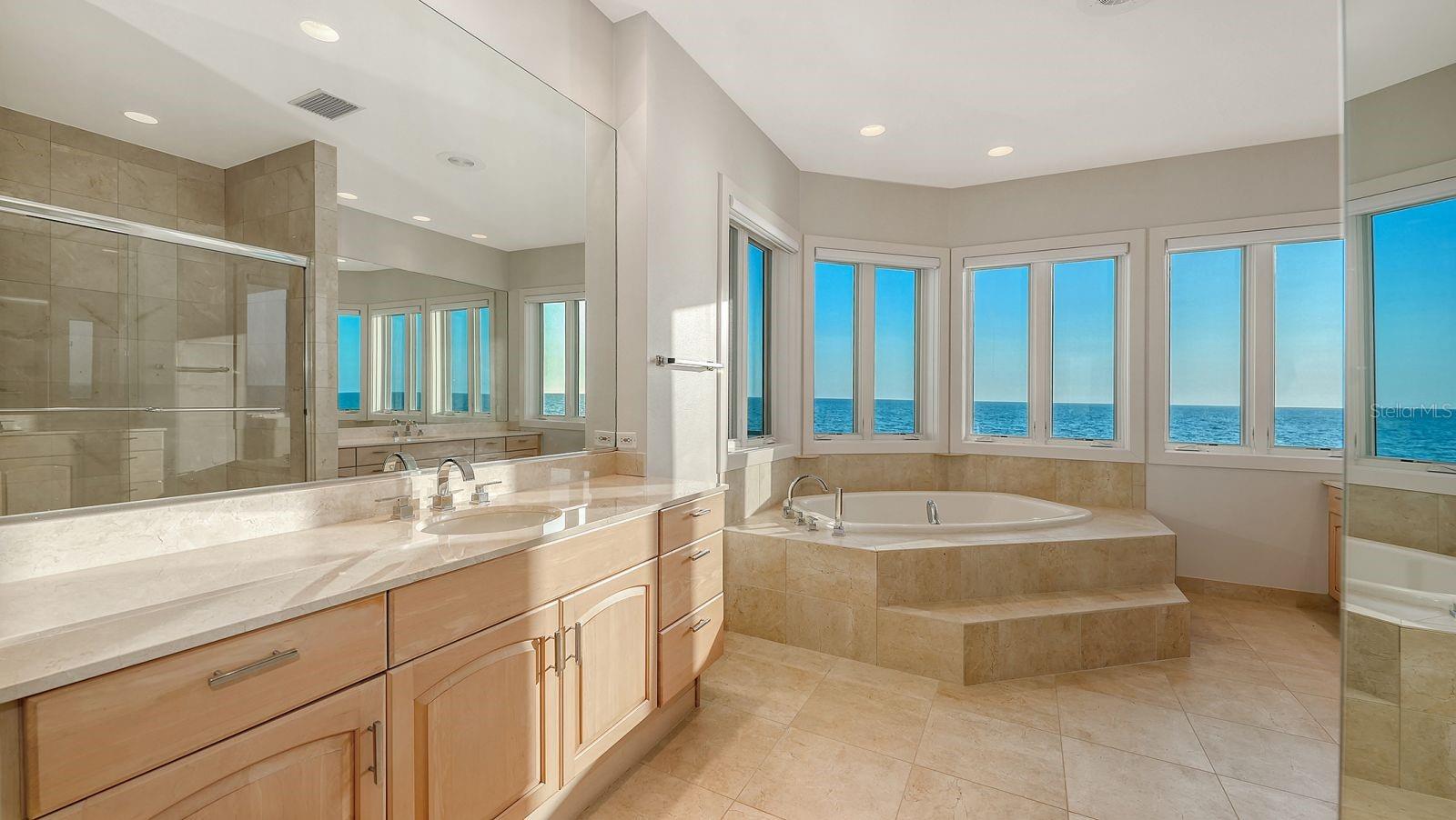 9200 BLIND PASS RD, SARASOTA, FL, 34242