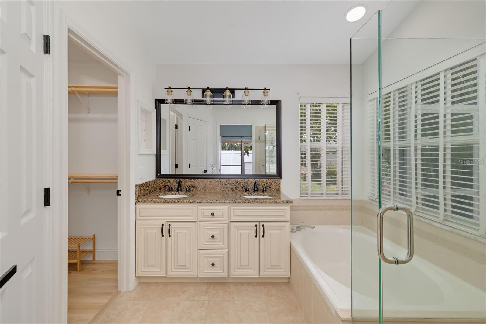 6226 BLUEFLOWER CT, LAKEWOOD RANCH, FL, 34202