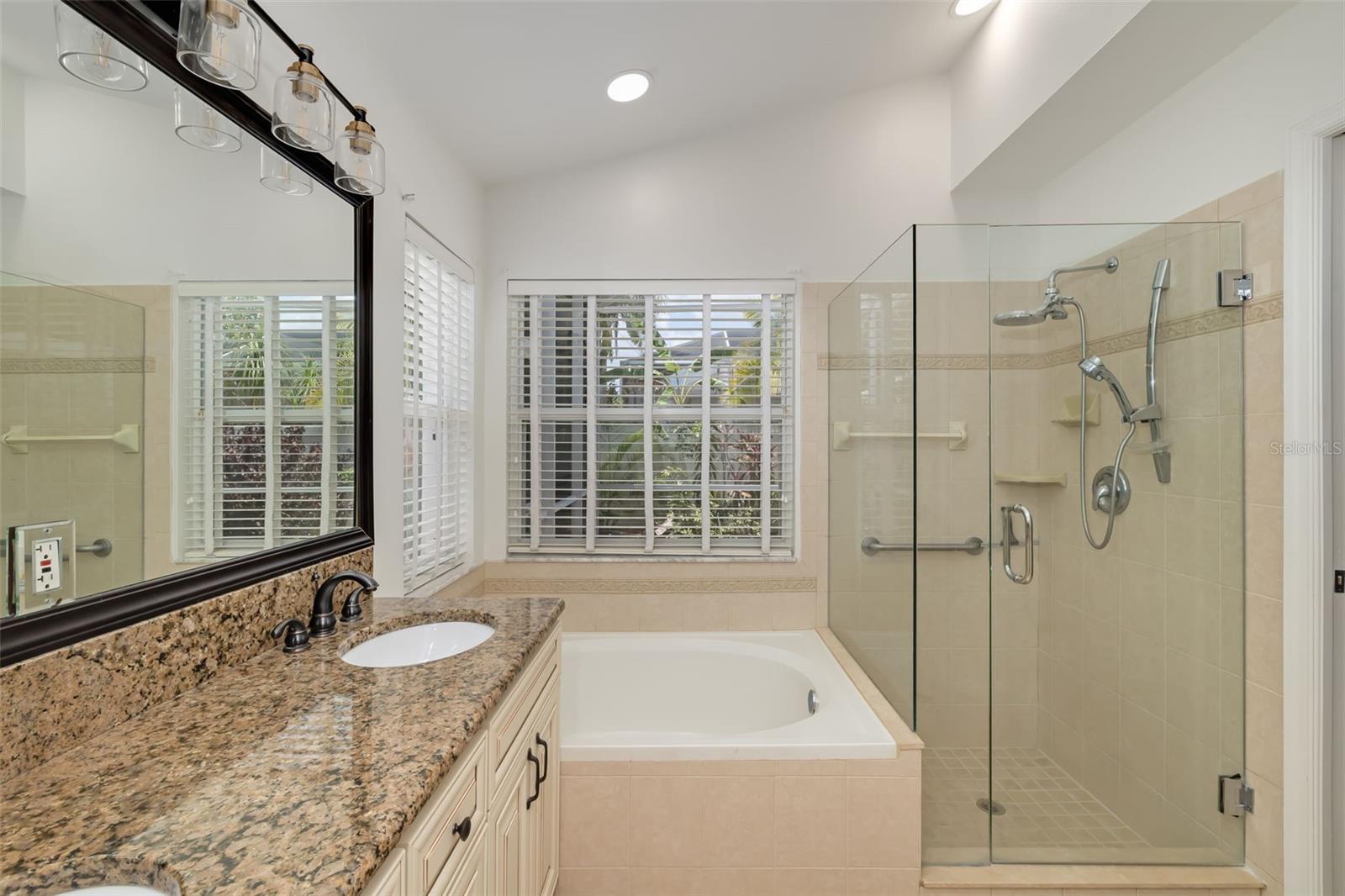 6226 BLUEFLOWER CT, LAKEWOOD RANCH, FL, 34202