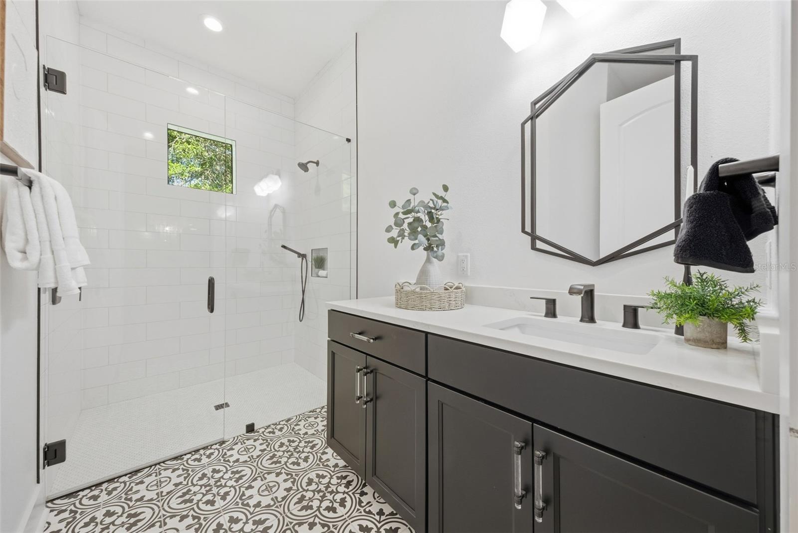174 KEYSTONE PALMS BLVD, TARPON SPRINGS, FL, 34688