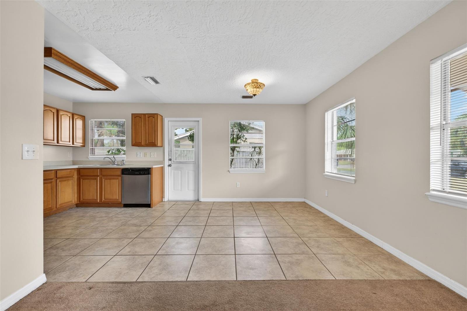 3908 W LEILA AVE, TAMPA, FL, 33616