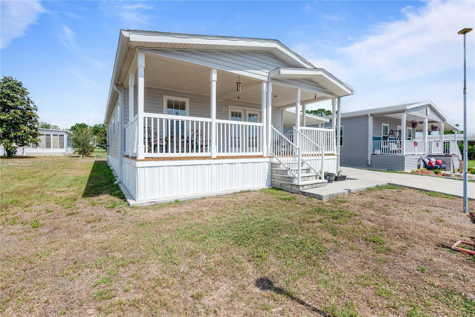 10042 COLLINGWOOD AVE, DADE CITY, FL, 33525