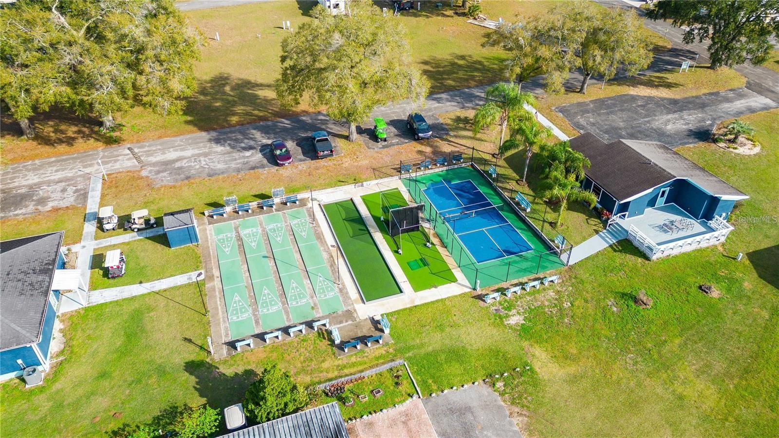 10042 COLLINGWOOD AVE, DADE CITY, FL, 33525