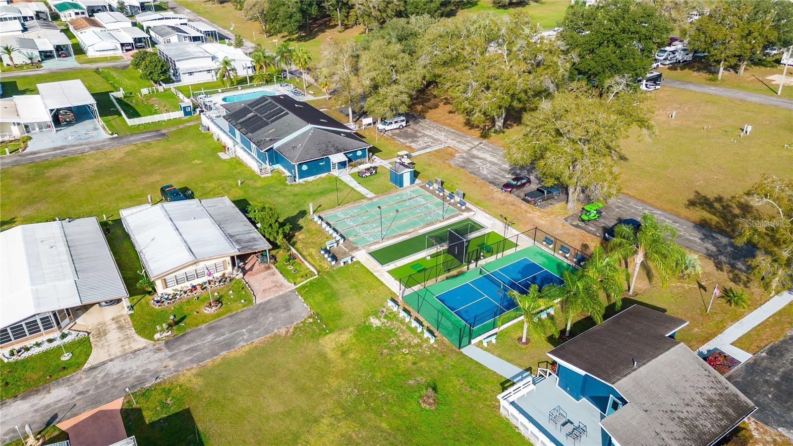 10042 COLLINGWOOD AVE, DADE CITY, FL, 33525
