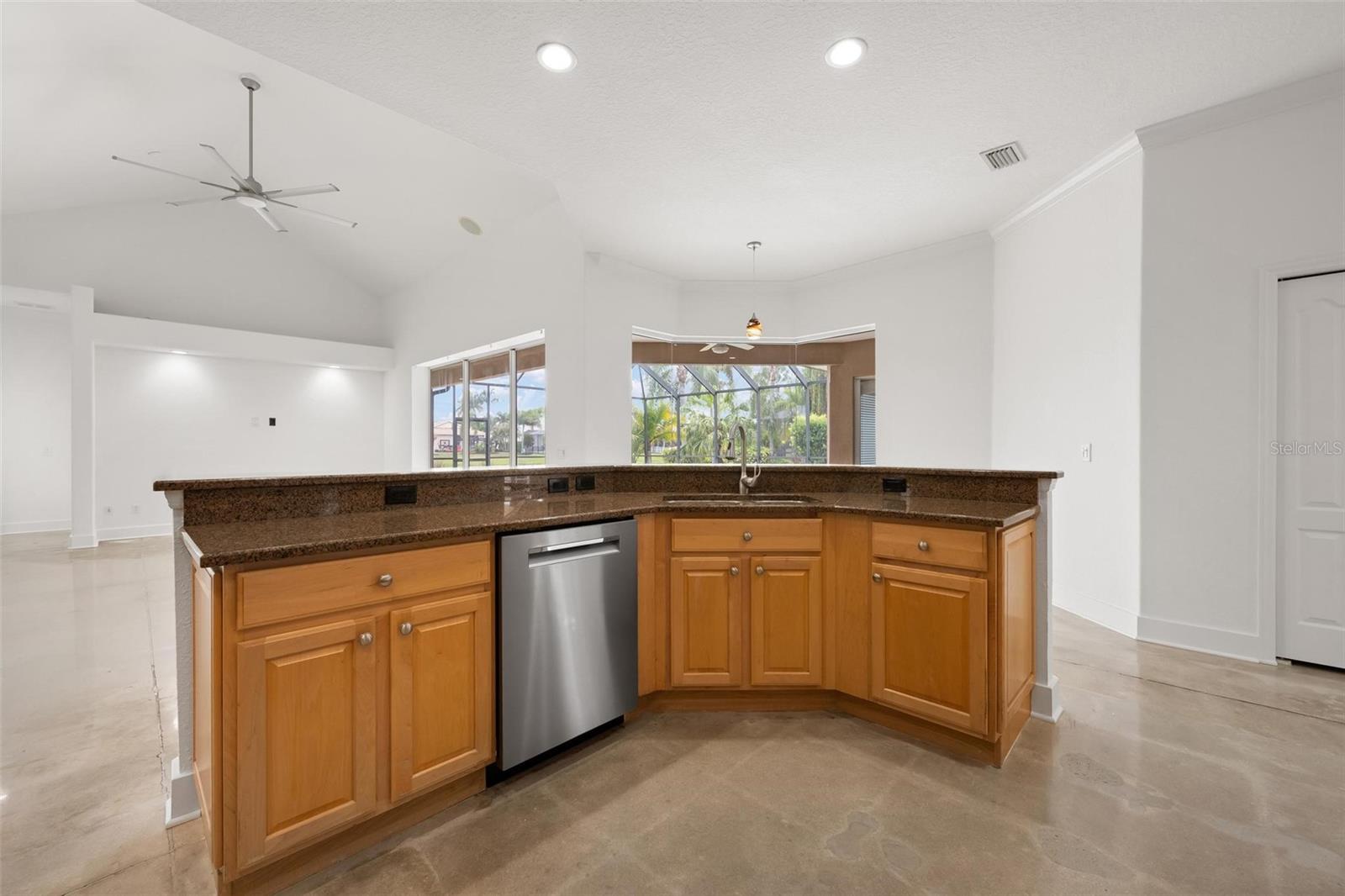 12428 NATUREVIEW CIR, BRADENTON, FL, 34212