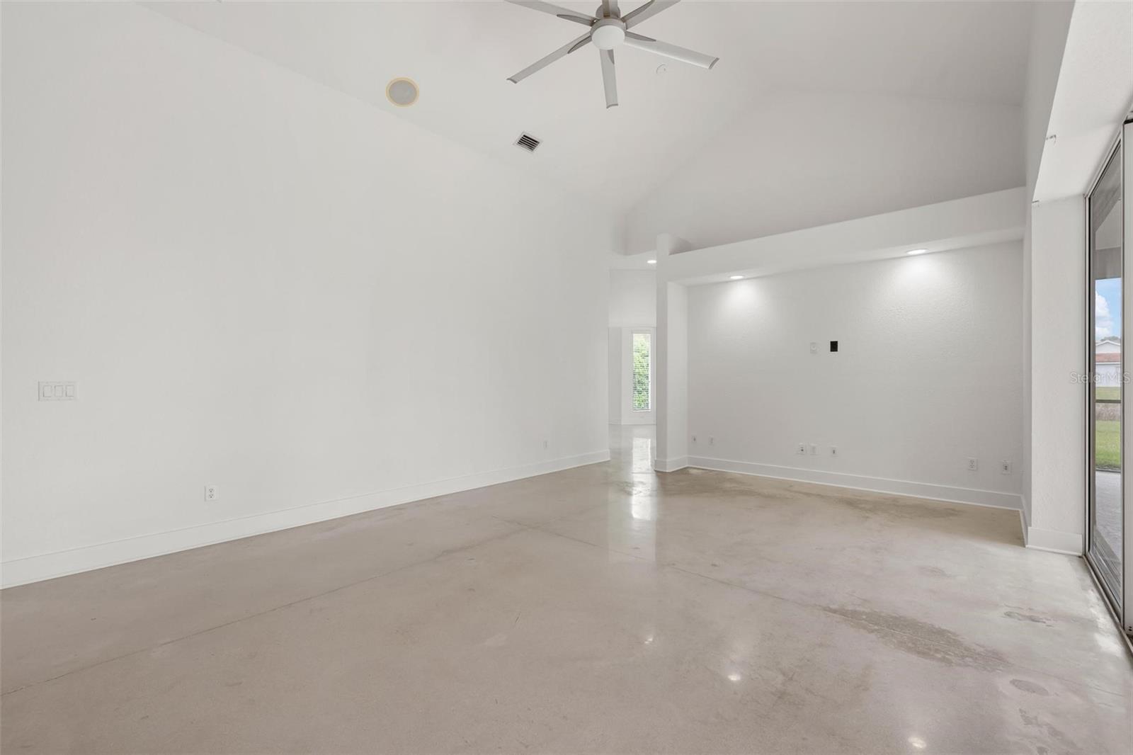 12428 NATUREVIEW CIR, BRADENTON, FL, 34212