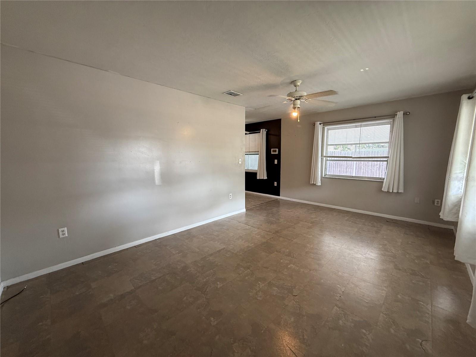 2402 9TH ST E, BRADENTON, FL, 34208