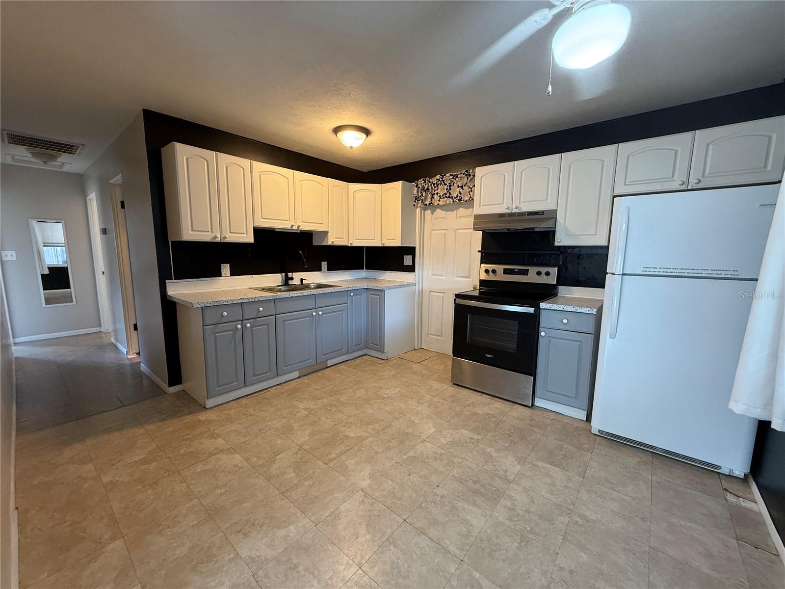 2402 9TH ST E, BRADENTON, FL, 34208