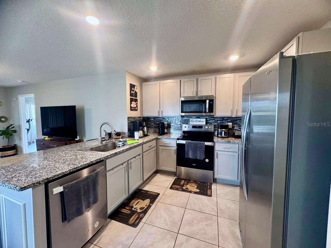 16605 MOSAIC OAR DR, WIMAUMA, FL, 33598