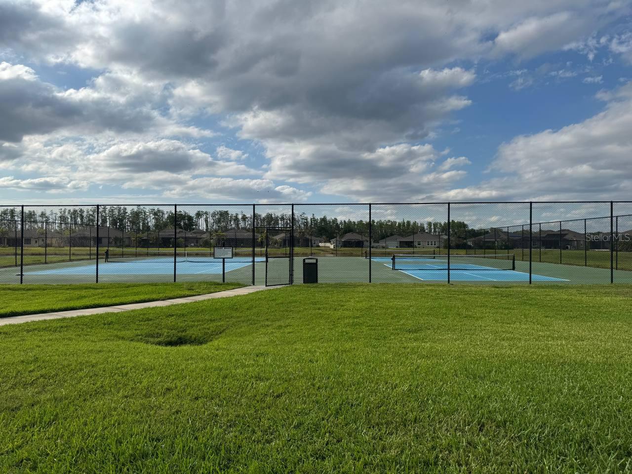 16605 MOSAIC OAR DR, WIMAUMA, FL, 33598