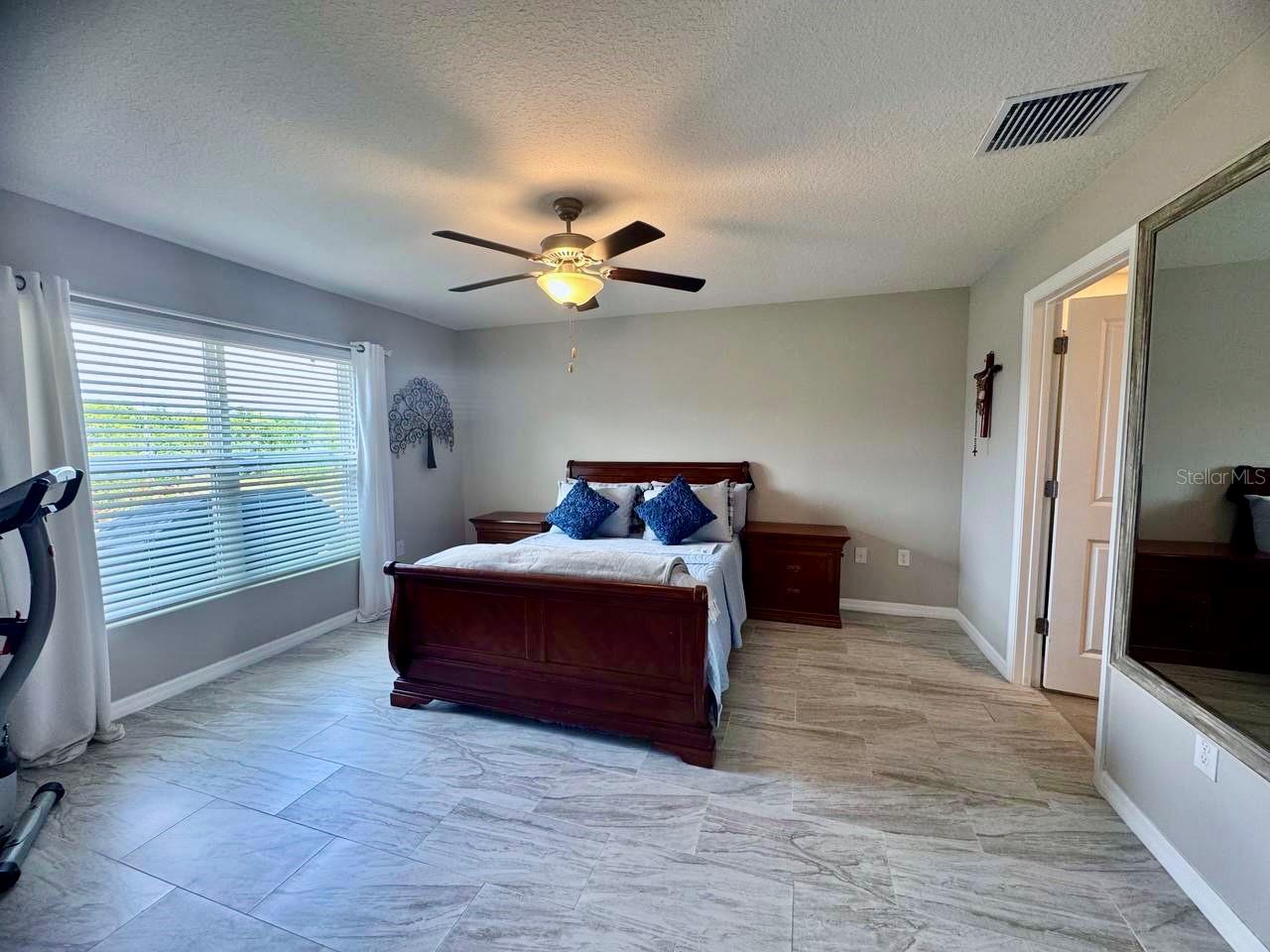 16605 MOSAIC OAR DR, WIMAUMA, FL, 33598