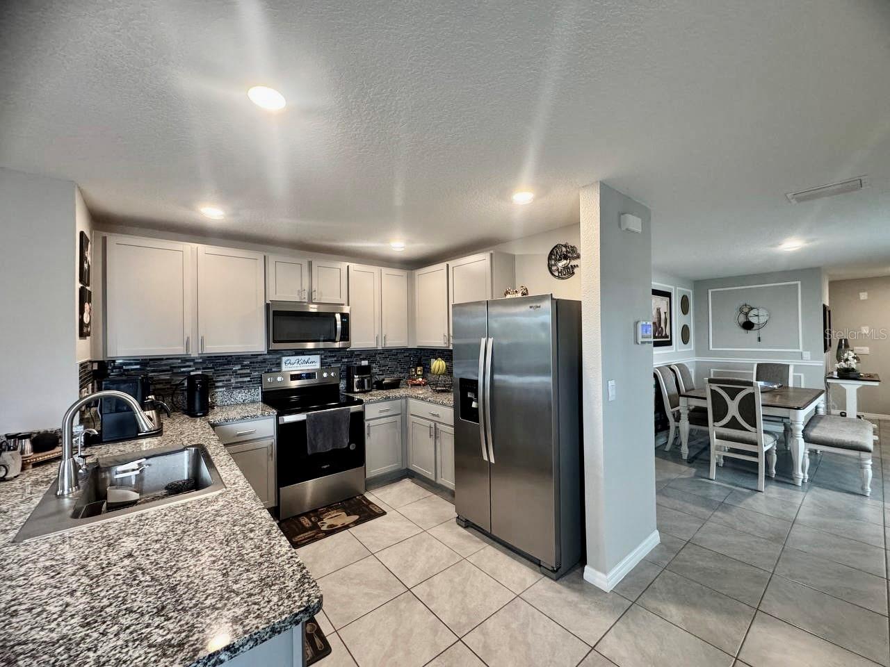 16605 MOSAIC OAR DR, WIMAUMA, FL, 33598