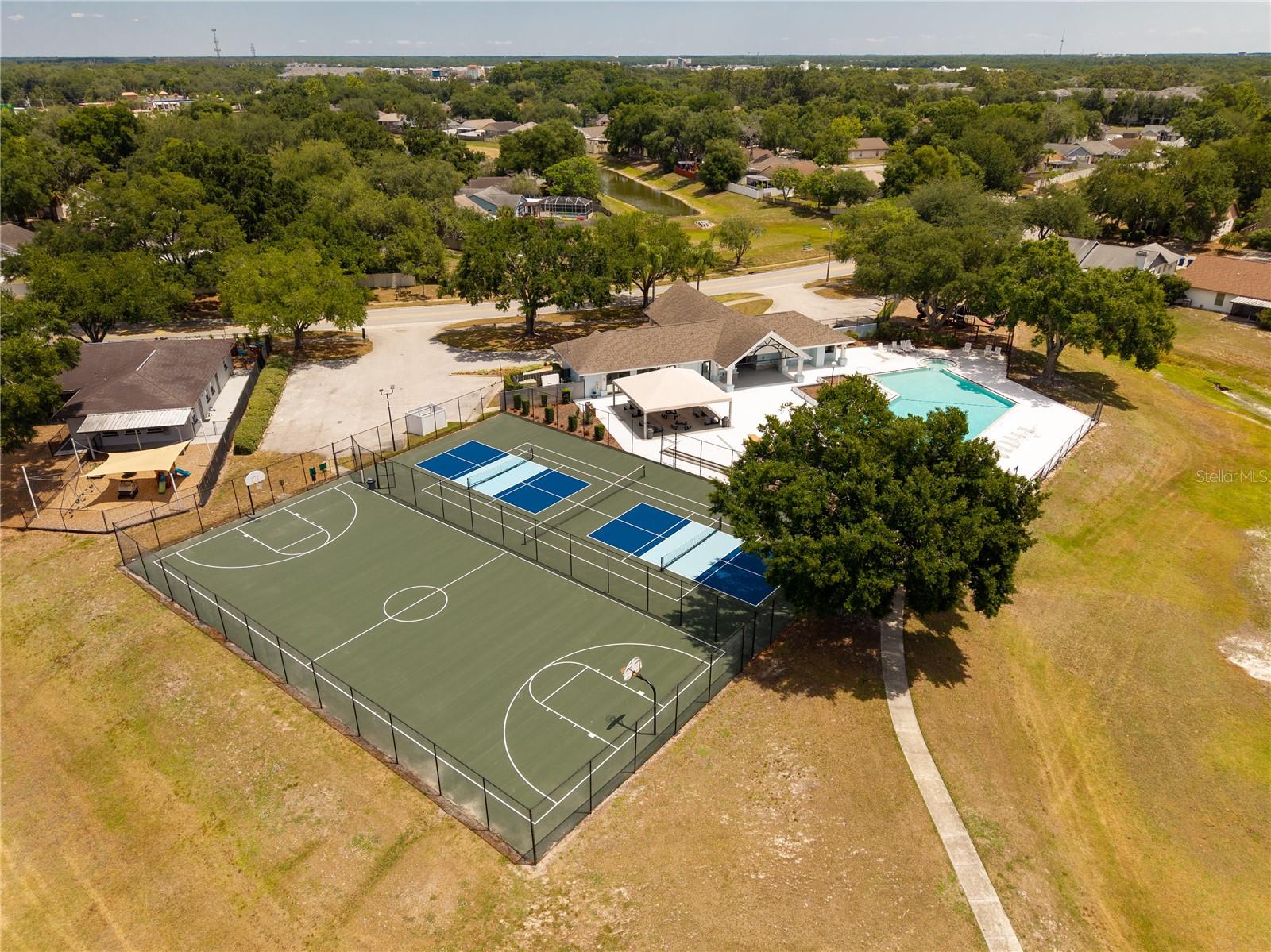 1533 GUNSMITH DR, LUTZ, FL, 33559