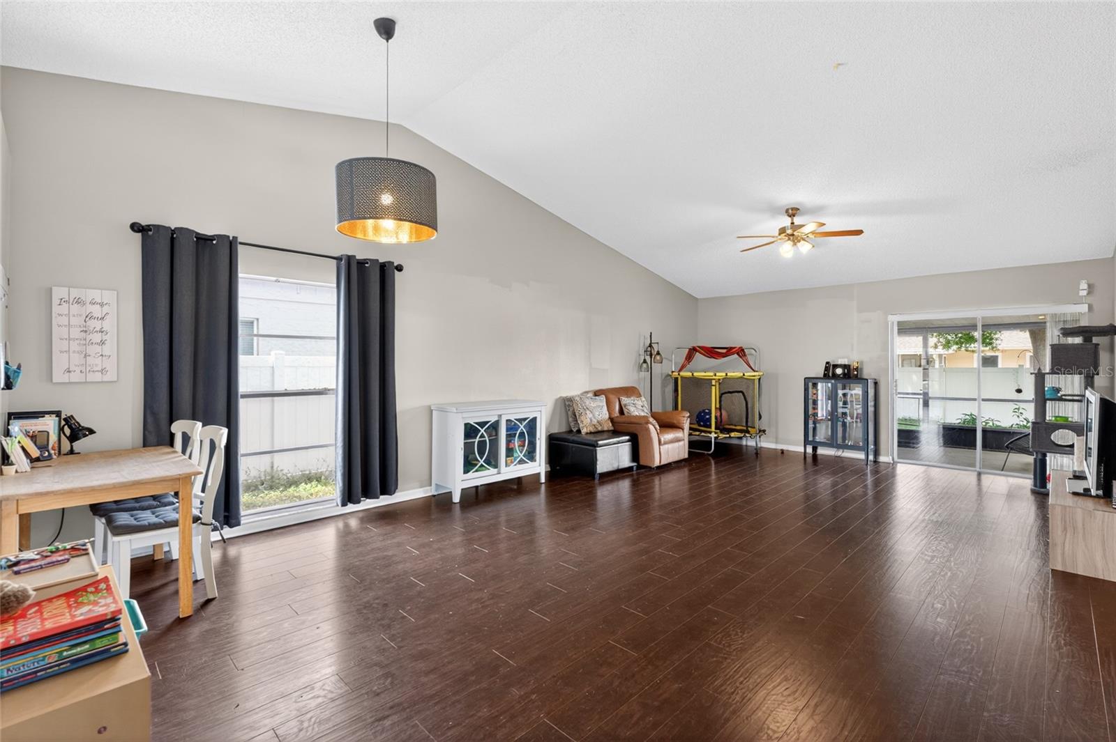 1533 GUNSMITH DR, LUTZ, FL, 33559