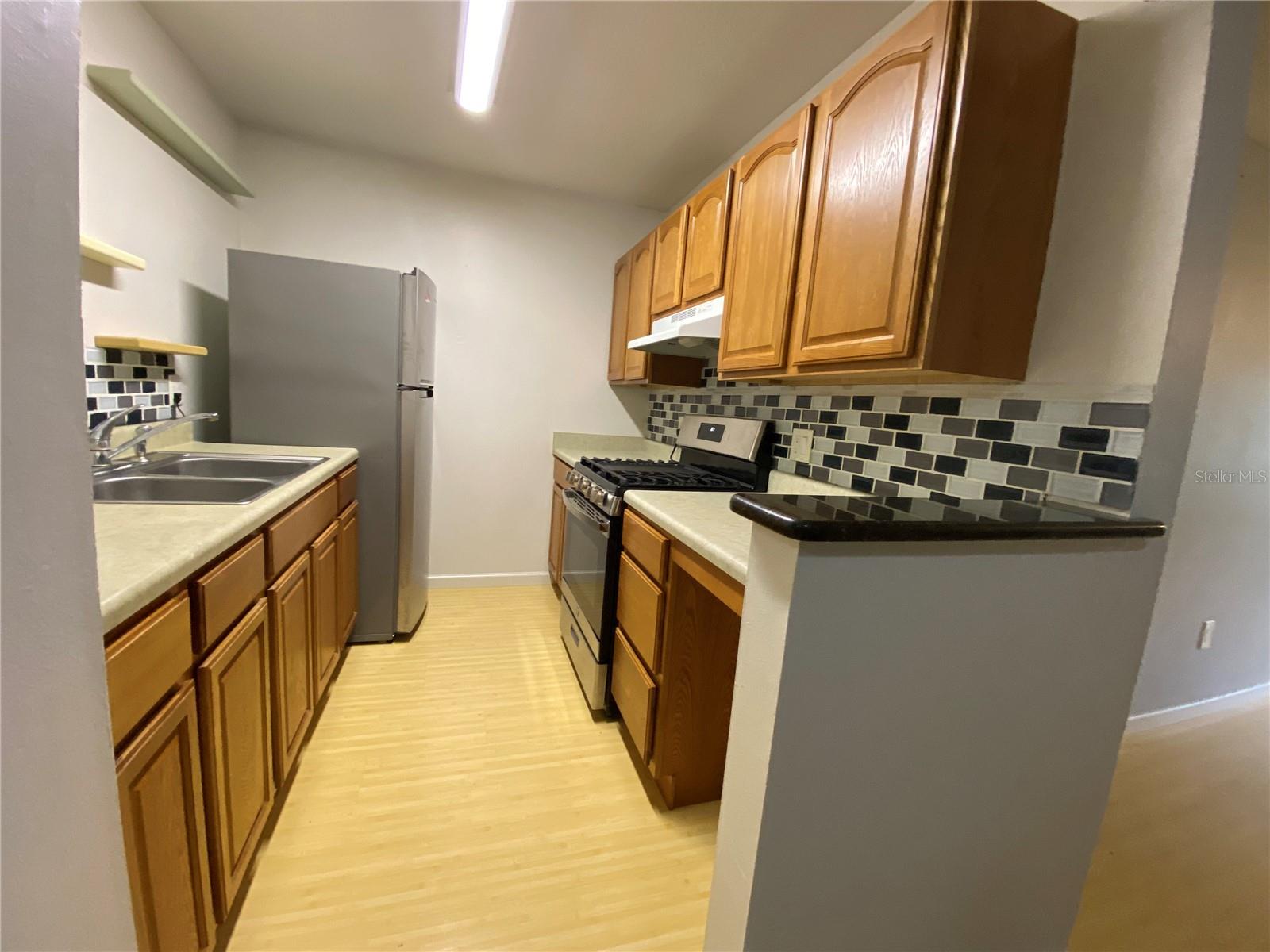 1700 SW 16TH CT #P28, GAINESVILLE, FL, 32608