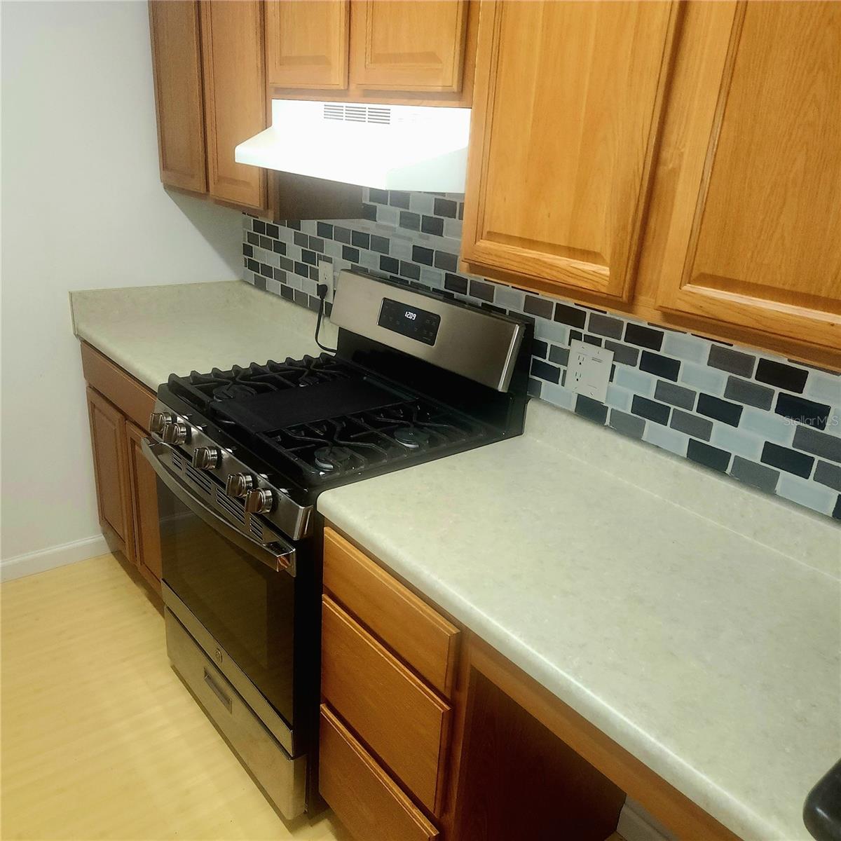 1700 SW 16TH CT #P28, GAINESVILLE, FL, 32608