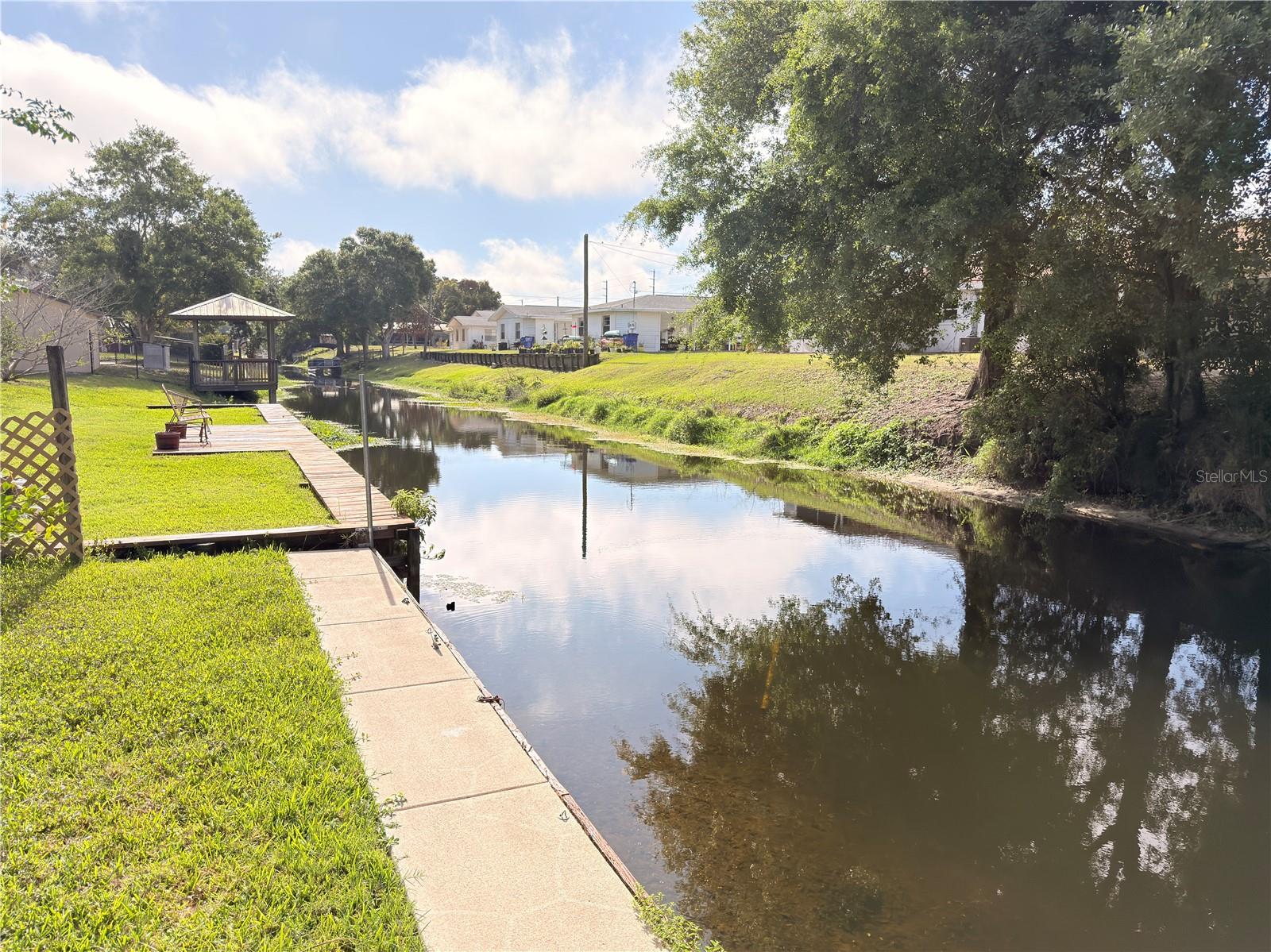 1241 SHAMROCK DR, SEBRING, FL, 33875