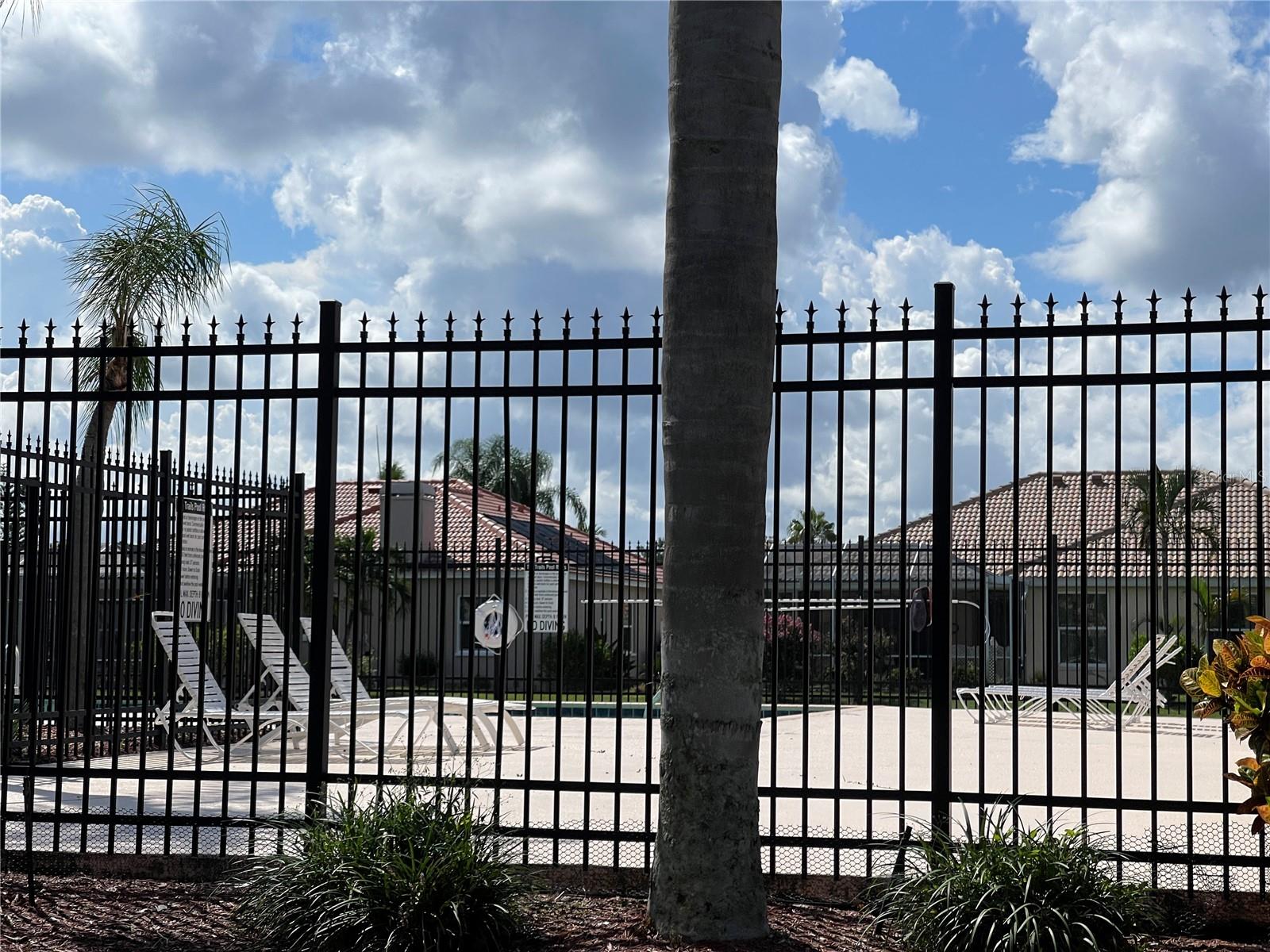 3724 71ST TER E, SARASOTA, FL, 34243