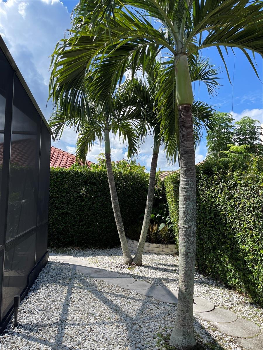 3724 71ST TER E, SARASOTA, FL, 34243